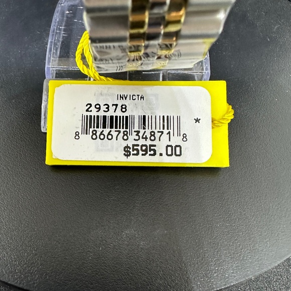 Men's (NWT) Invicta Two-Toned Watch w/Silver Face & Gold Accented Hands & Bezel - Picture 8 of 8